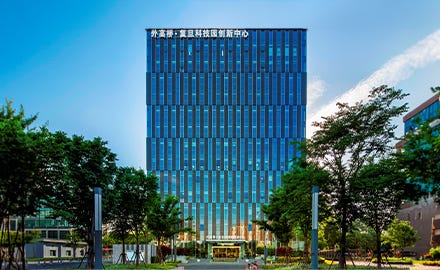 Building entrance to STEMCELL Technologies’ Shanghai Training Lab Facility